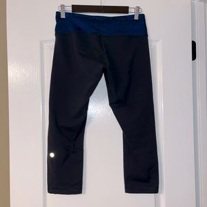 Reversible Lululemon Wunder Under Crops with Navy Waist